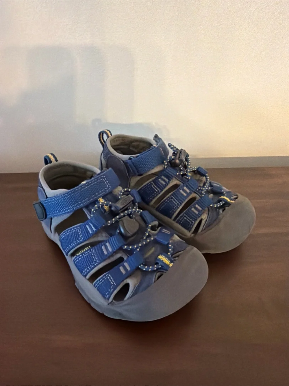 KEEN Newport H2 Sport Sandals, Sport Blue, Little Kid Sz. 10 Waterproof Washable